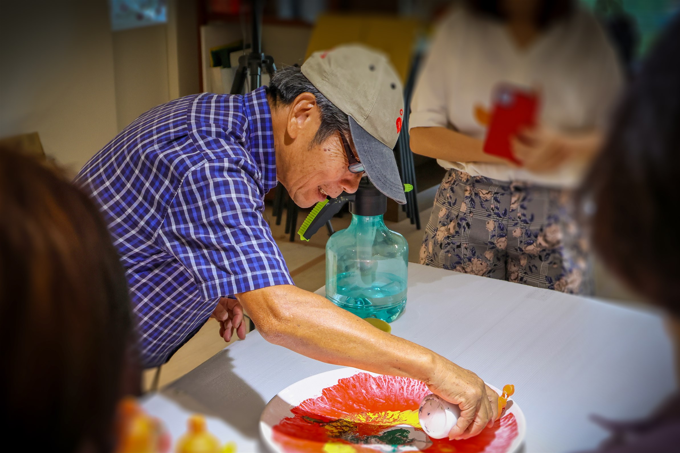 過去陳聰在南部創作生根，此次展覽為陳聰首次於北部舉辦個人創作展(圖/滬尾藝文休閒園區提供)