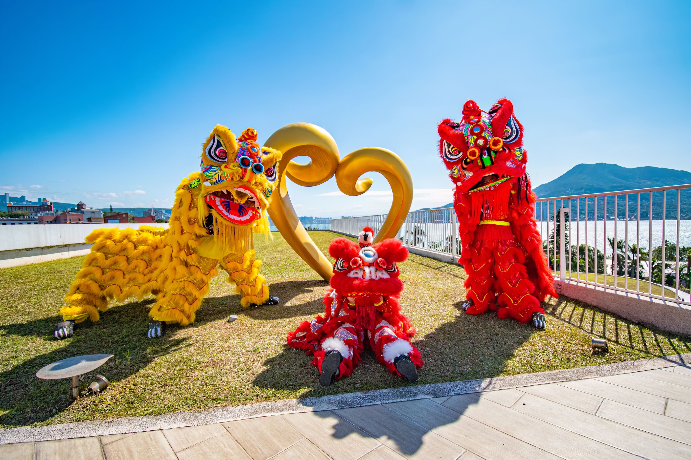 新北淡水將捷金鬱金香酒店迎接2026年新春假期，推出「金馬迎春」三種住房專案。(圖/將捷金鬱金香酒店提供)