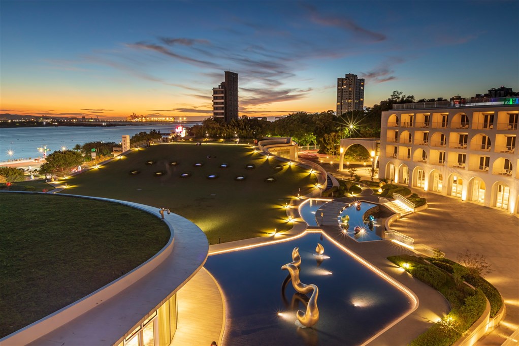 「Gin Lab 琴酒實驗室」精選8款特色琴酒讓春季夜晚更加浪漫(圖/將捷金鬱金香酒店提供)